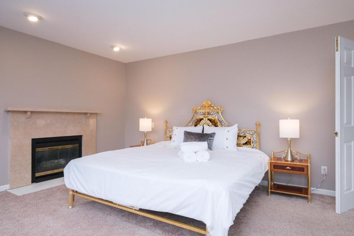 Spacious 4Br W Ensuites Mins To Downtown Yvr Ubc Vancouver Buitenkant foto