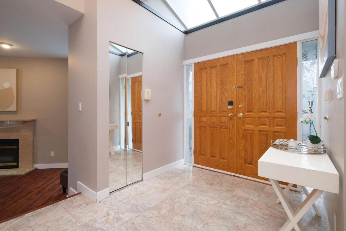 Spacious 4Br W Ensuites Mins To Downtown Yvr Ubc Vancouver Buitenkant foto