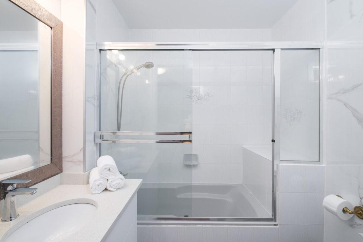 Spacious 4Br W Ensuites Mins To Downtown Yvr Ubc Vancouver Buitenkant foto